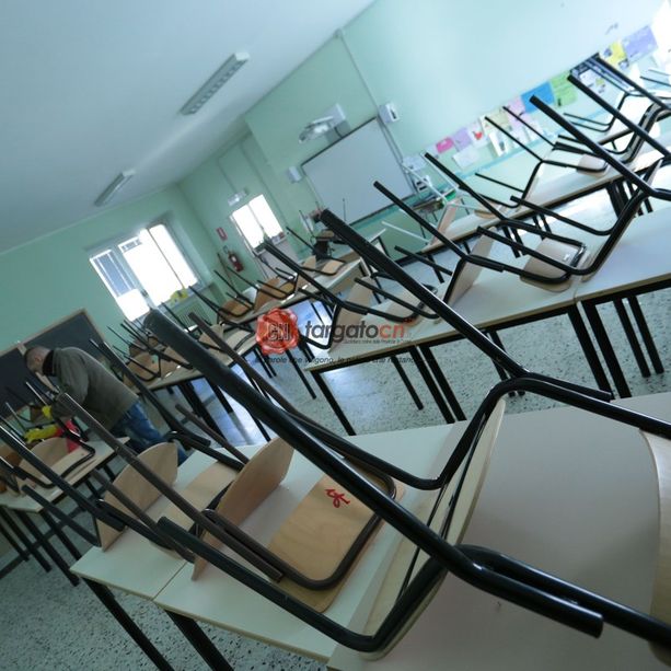 Scuole chiuse fino al 15 marzo, la Regione chiede al Governo 33 milioni per la didattica online