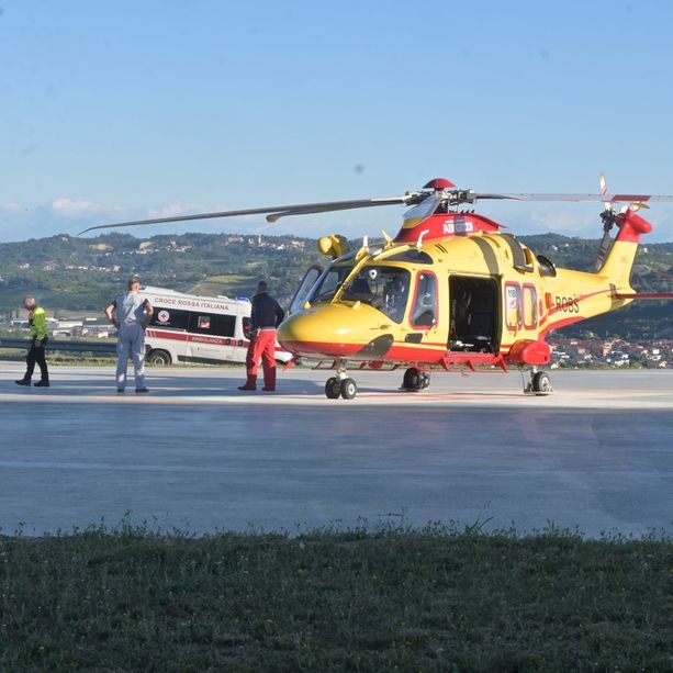 Incidente sul lavoro in una ditta di Bra, 24enne elitrasportato al Santa Croce