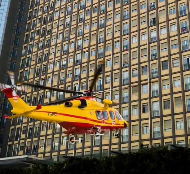 Marene, 66enne in gravi condizioni dopo una caduta. Elitrasportato al Cto di Torino