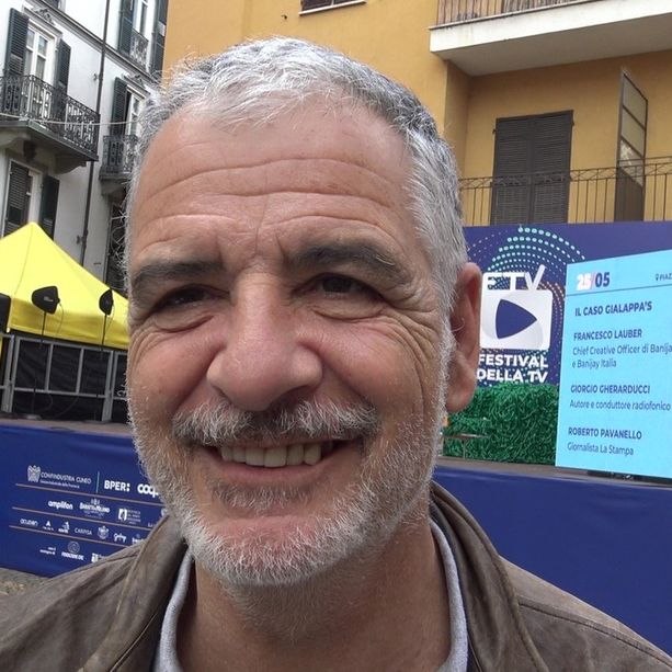 La voce della Gialappa's Giorgio Gherarducci al Festival della Tv di Dogliani (VIDEO)
