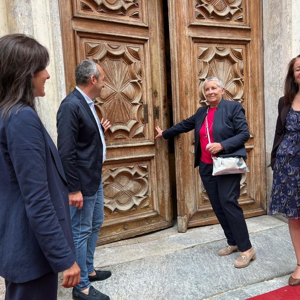 Riaperta l'ex chiesa Santa Chiara di Cuneo: affidata al Melarancio, sarà un polo culturale (FOTO e VIDEO)