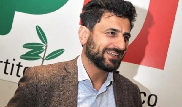 Elezioni regionali, centrosinistra in alto mare mentre Cirio seduce i “cespugli” centristi