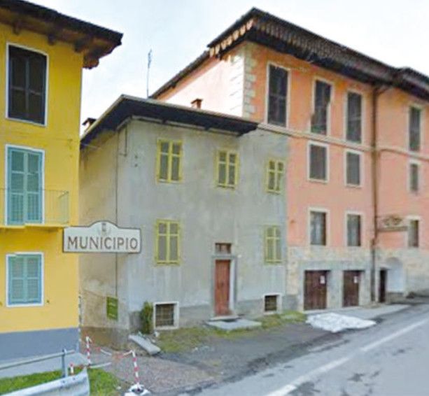 Per l’ex sindaco di Roburent a processo  l’accusa chiede la condanna per falso
