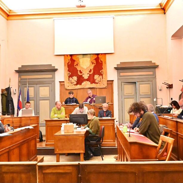 Saluzzo, il centrodestra lancia la sfida per il municipio ma fatica a trovare un “sindaco”
