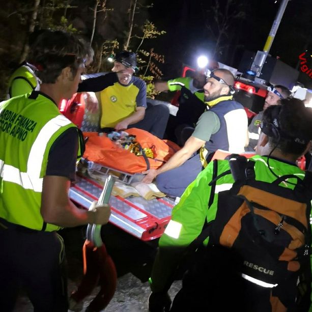 Raggiunti e recuperati i due alpinisti francesi bloccati in parete sulla Catena delle Guide in valle Gesso