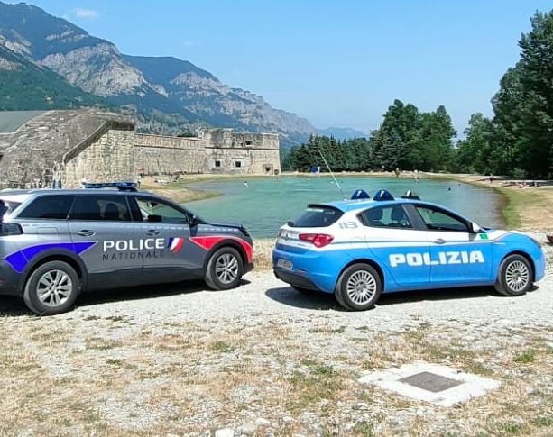 Controlli congiunti Italia-Francia, due arresti e otto denunce per immigrazione clandestina