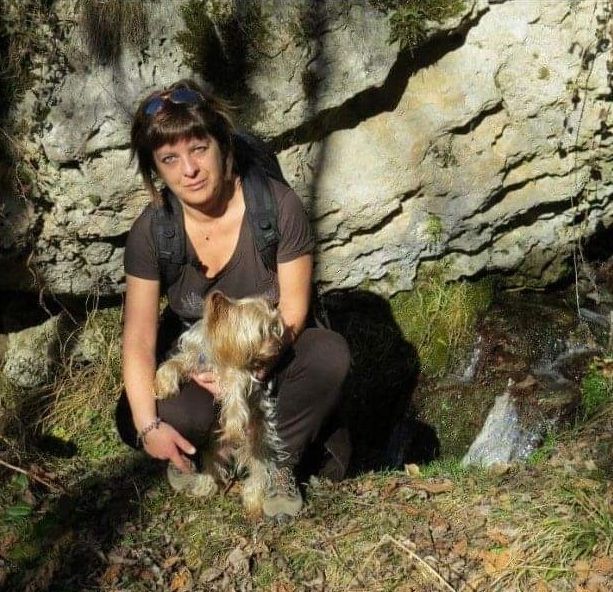 A Cartignano i funerali della 52enne Clara Gatto, infermiera al Santa Croce