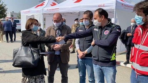 Vaccini, Cirio: &quot;Da Roma ci aspettiamo più fiale e meno fogli. Ma somministriamo moltissimo e da lunedì partono i medici di base&quot;