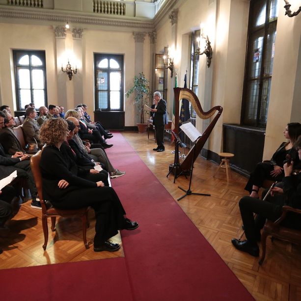 Consegnata la medaglia all’onore della Repubblica a Cesare Molineri in Prefettura (FOTO e VIDEO)