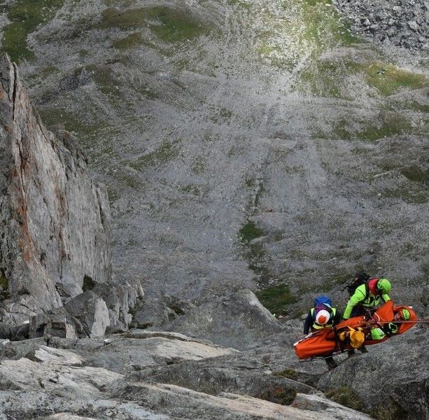 Incidenti in montagna, in Granda interventi in calo nel 2022. In netta diminuzione i decessi