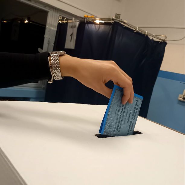 Sette candidati in corsa per il municipio di Cuneo