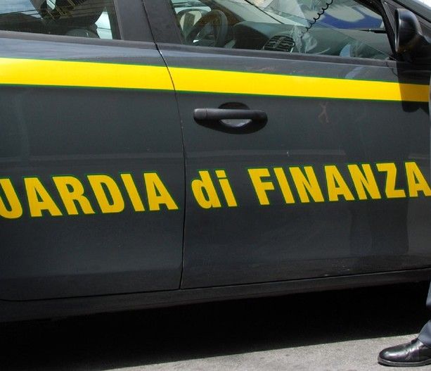 Sequestrata una tonnellata di carne senza etichettatura sulla tracciabilità: l'operazione della Guardia di Finanza di Fossano
