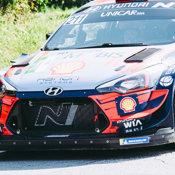 Partenza da Cherasco per i 161 equipaggi in gara al 14° Rally di Alba (FOTOGALLERY)