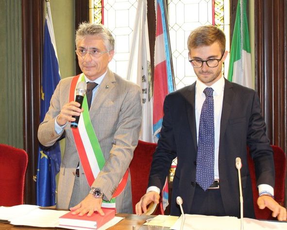 L’ufficio del sindaco Bo nel palazzo oggetto di variante: l’opposizione all’attacco, Alba Liberale si astiene