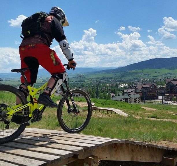 Biker morì su una pista di downhill a Viola, il medico legale: &quot;Nessun trauma toracico&quot;