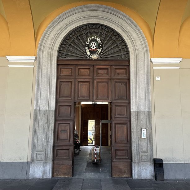 Presunti maltrattamenti su quattro fratellini di Cuneo: domani l'inizio del processo al padre