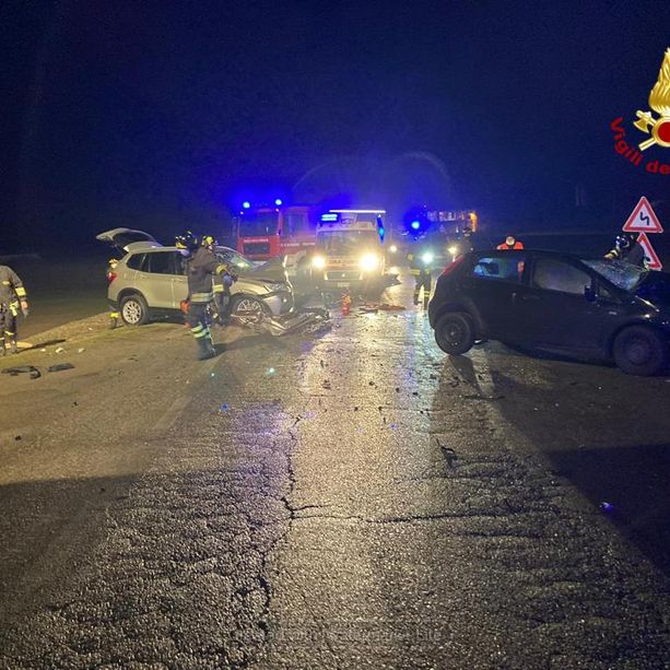 Scontro tra due auto a Barge, in via Cardè: due feriti in codice rosso