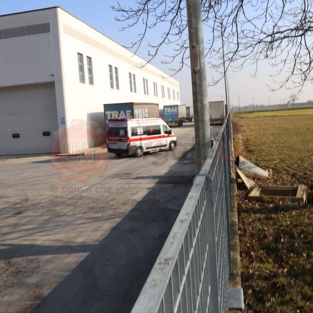 Incidente sul lavoro a Busca: è morto l'operaio rimasto coinvolto nel tragico sinistro