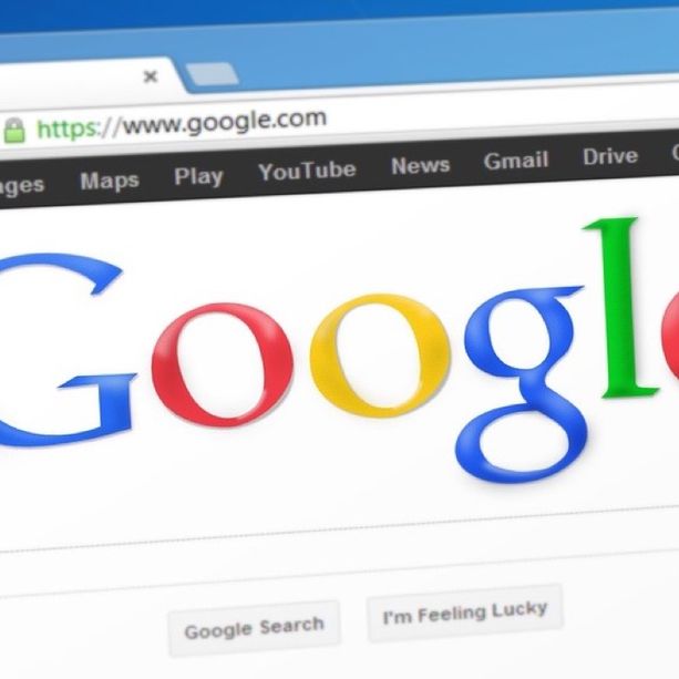 Truffava gruppo albese sulla pubblicità on line? Consulente citato a giudizio