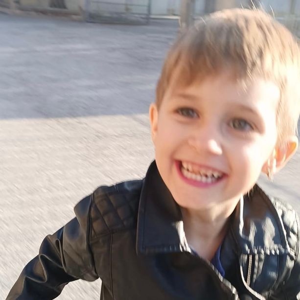 Mira ora è libera”: Dronero piange la piccola Mirabel, di soli 5 anni