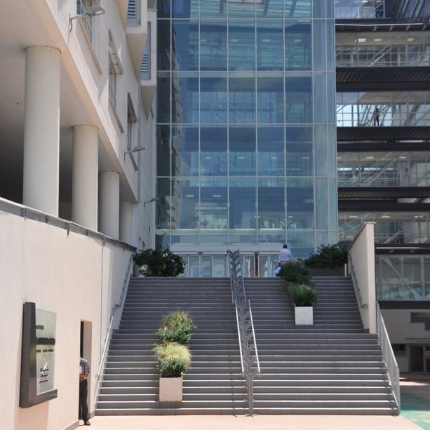 Truccato il concorso per la farmacia di Verduno? Ancora un’omessa notifica, risalta l’udienza preliminare