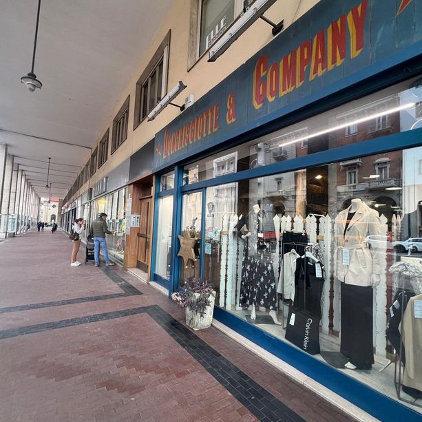 Sei giovanissimi in trasferta da Milano a Cuneo per rubare nei negozi della città