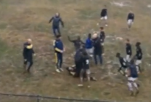Rissa ad un torneo di calcio giovanile a Riva di Chieri: preso a calci un dirigente del Salice Fossano