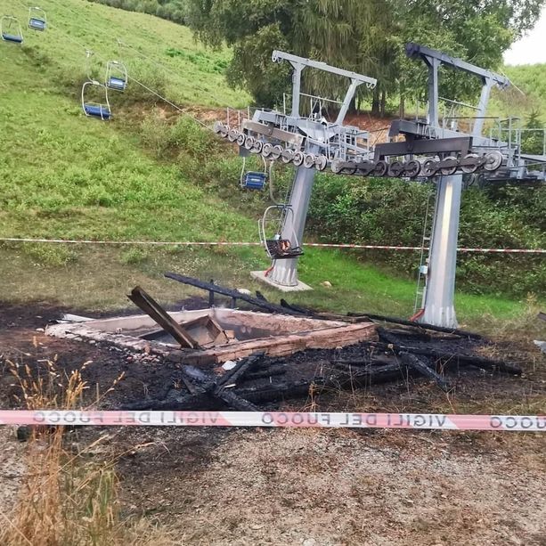 Incendio doloso alla stazione di partenza della seggiovia di Roburent, il sindaco Negro: “Un disastro, danni ingentissimi”