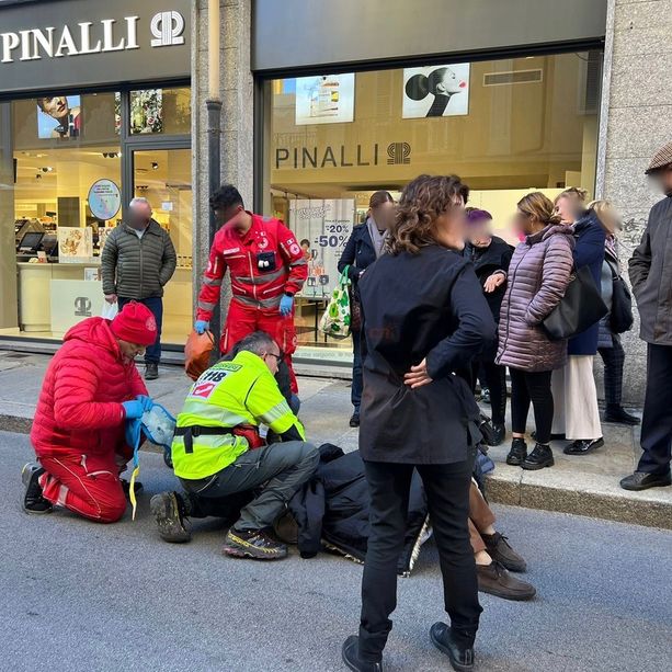 Due donne scippate e ferite in pochi minuti a Cuneo: attimi di paura in via Grandis