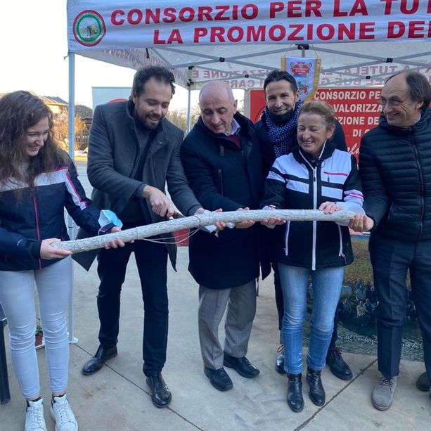 &quot;La carne non è tutta uguale, crediamo nel bue grasso&quot;: a Carrù la presentazione della 111^ Fiera del Bue Grasso [GALLERY E VIDEO]