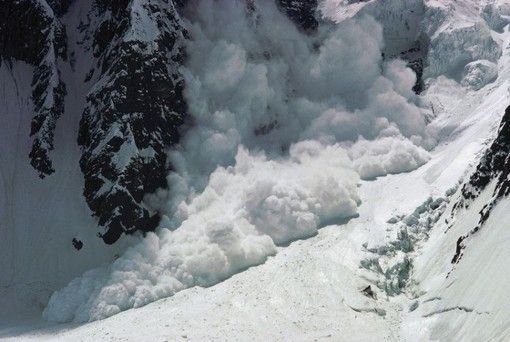 Nuove nevicate, il rischio valanghe torna a salire nelle vallate del Cuneese e del Monregalese