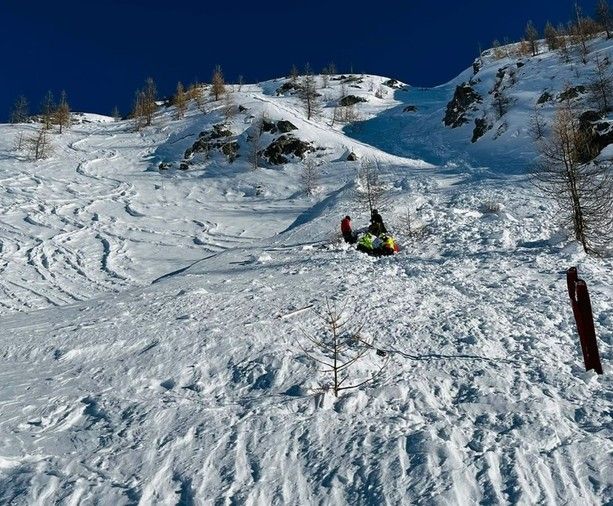 Deceduto il 50enne travolto da una slavina in alta Valle Maira