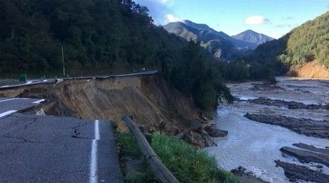Gara di solidarietà per l’arrière pays in ginocchio. Solo il treno “forse” potrà salvare la Valle Roya