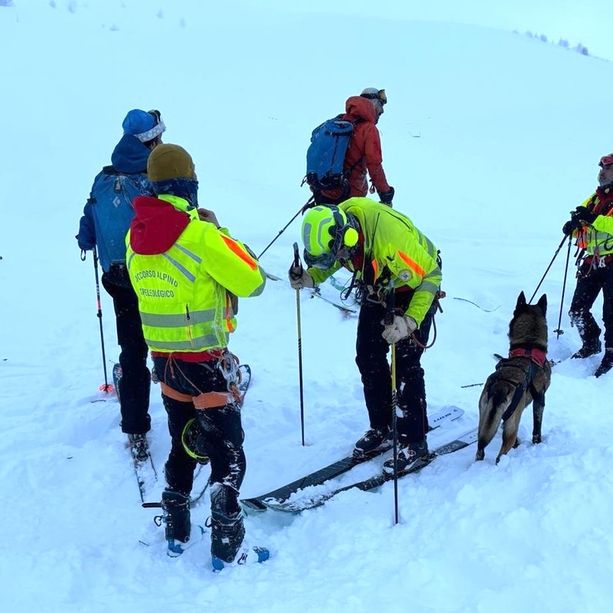 Soccorso Alpino a Vinadio per tre scialpinisti belgi travolti da una valanga