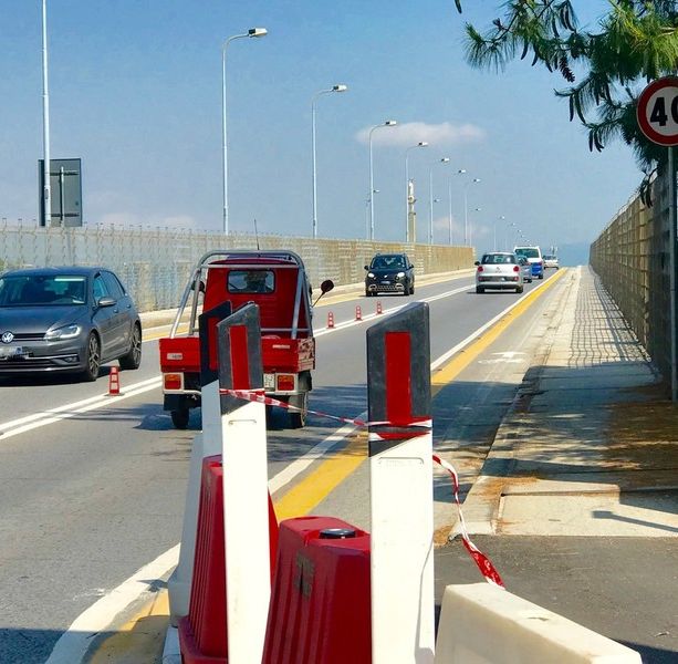Cuneo: vigili del fuoco, carabinieri e polizia locale recuperano un uomo in pericolo sul viadotto Soleri