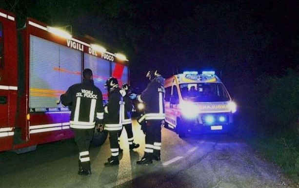 Scontro tra due mezzi tra Envie e Revello: deceduta una persona
