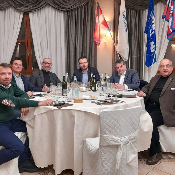 Alla cena di Natale si discute delle elezioni chivassesi, Gavazza: &quot;Siamo partiti per dare un'importante segnale&quot;