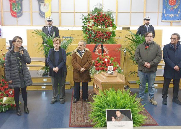 Sono in corso i funerali di Salvatore Balbo, ex presidente del Consiglio comunale