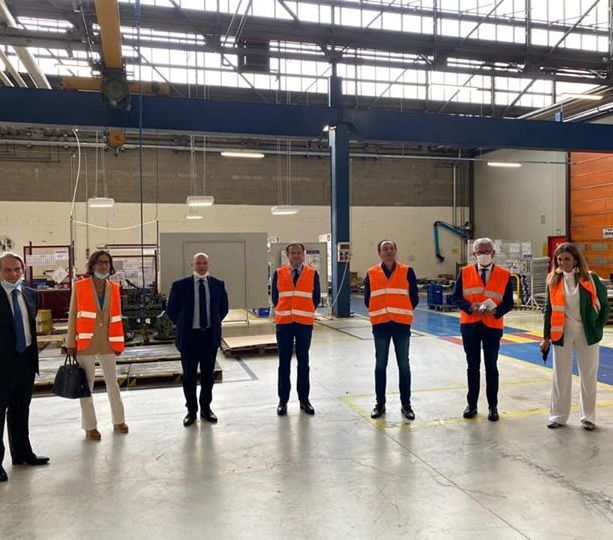 Cirio e Gelmini in visita all'ex stabilimento Lancia di Chivasso