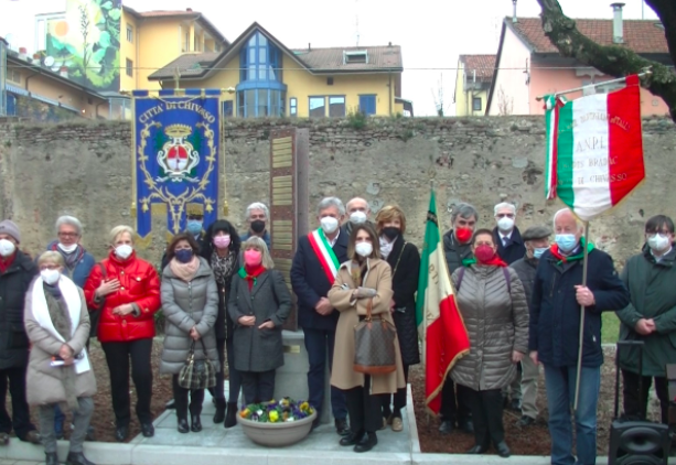 Chivasso omaggia la storia e Livia Turco: un cortile e una stele per le Madri Costituenti