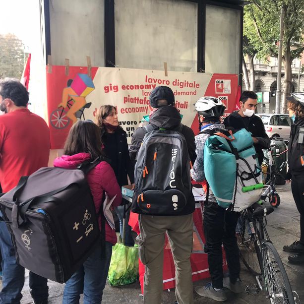 Lotta riders, i sindacati contestano il nuovo contratto: “Le condizioni sono peggiorate”