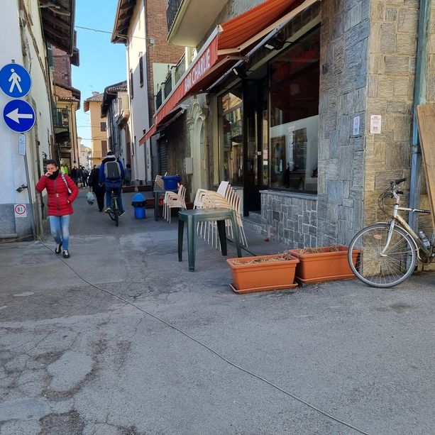 Chiuso per altri cinque giorni il bar Charlie di Vigone