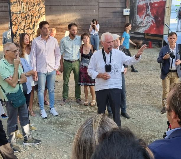 Yann Arthus-Bertrand e il suo senso della vita a Pinerolo