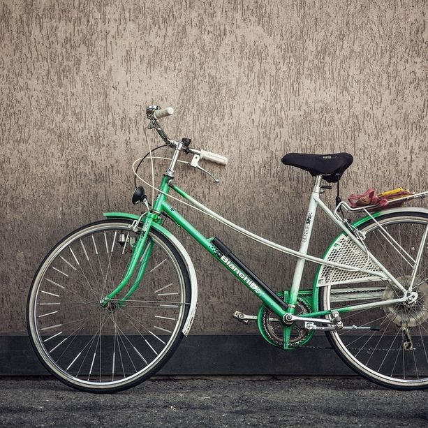 Bici usate per aiutare i bambini marocchini a proteggersi dalle aggressioni
