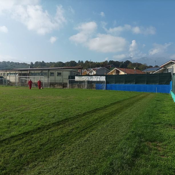 Bricherasio ‘protegge’ i calciatori e programma nuovi interventi all’impianto sportivo