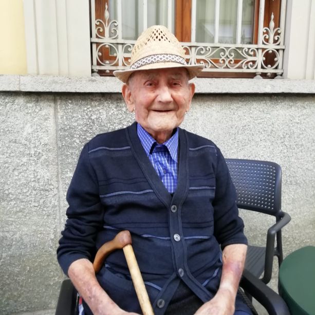 Cavour saluta il suo centenario Tommaso Bogino, alpino ‘andato avanti’