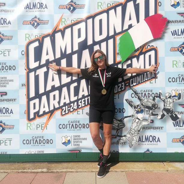 Undici formazioni si sono sfidate a Cumiana nei Campionati italiani di paracadutismo
