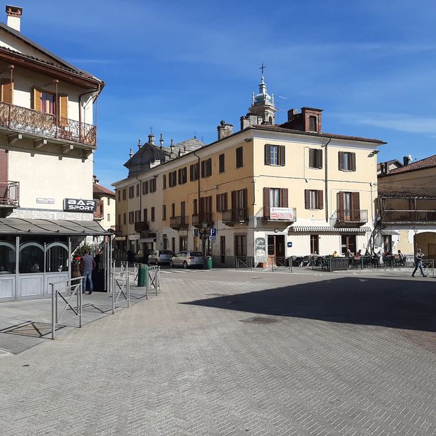 Uno spettacolo natural-clownesco apre l’“E...state a un metro” di Cumiana