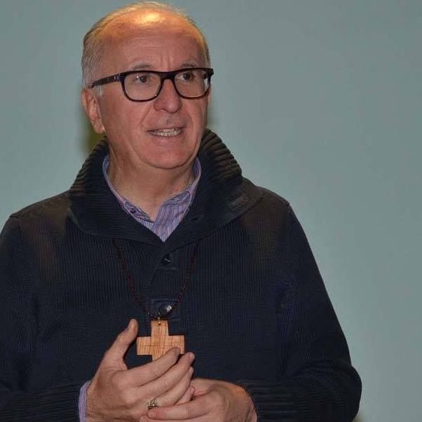 Il vescovo di Pinerolo scrive al vicario generale: «Respiro da solo»