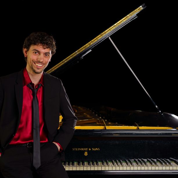 Pinerolo: il pianista Gianluca Faragli apre la seconda parte di ‘Musica al Tempio’